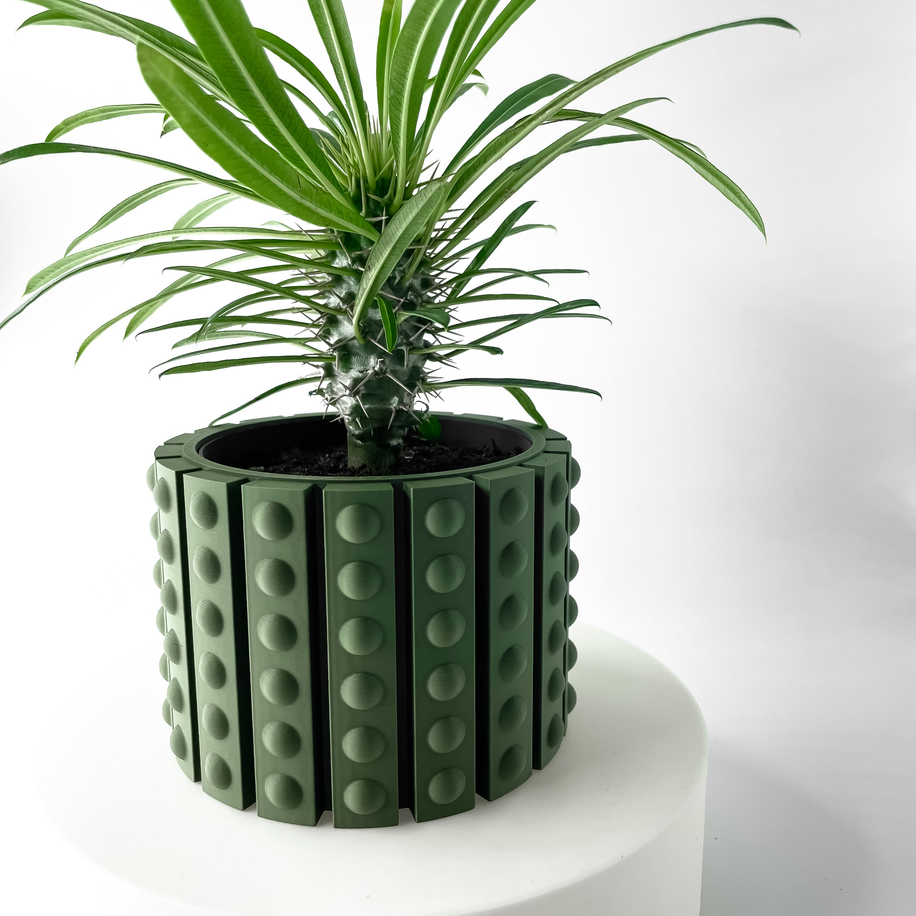The Belio Planter Pot