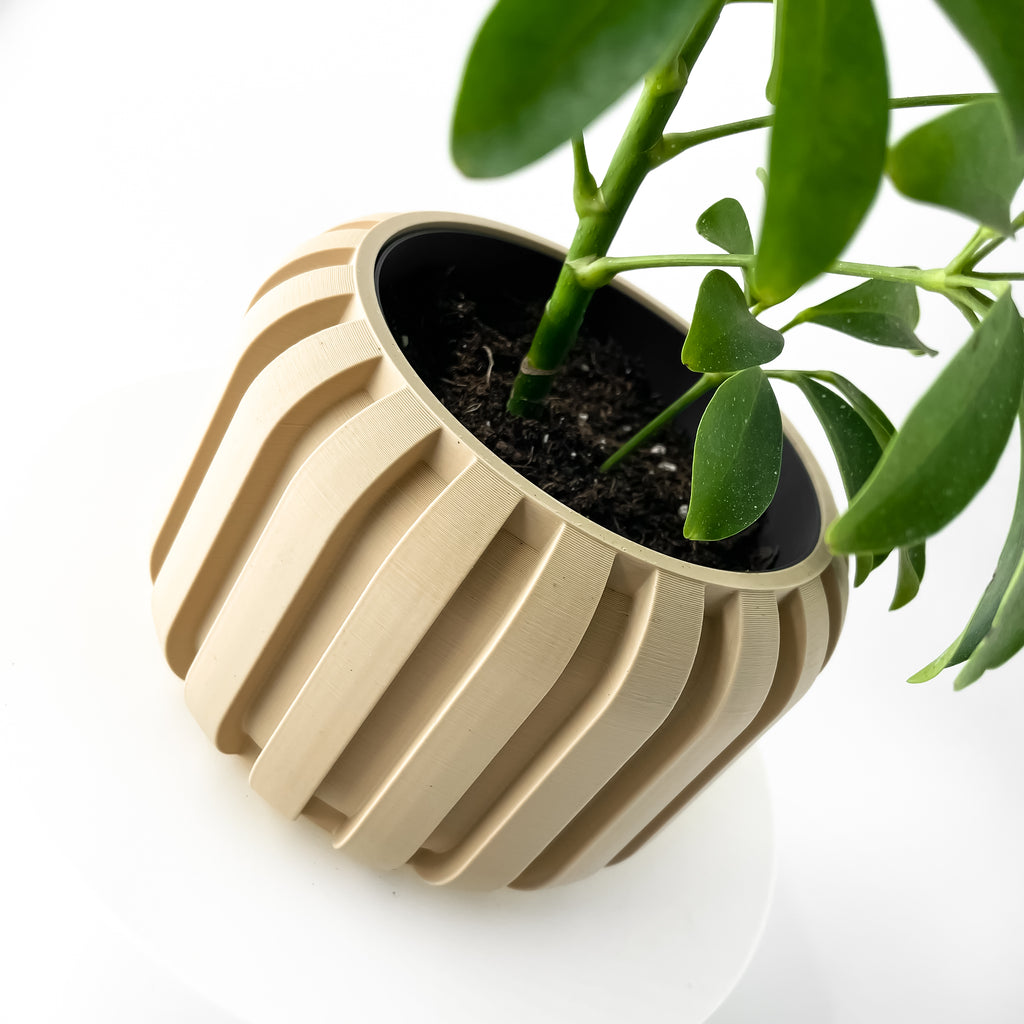 The Panu Planter Pot