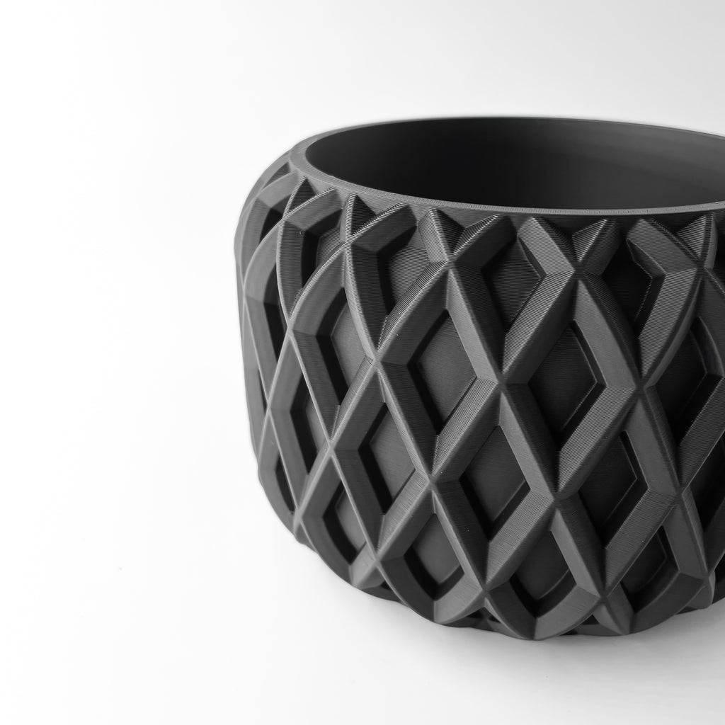 The Kinao Planter Pot