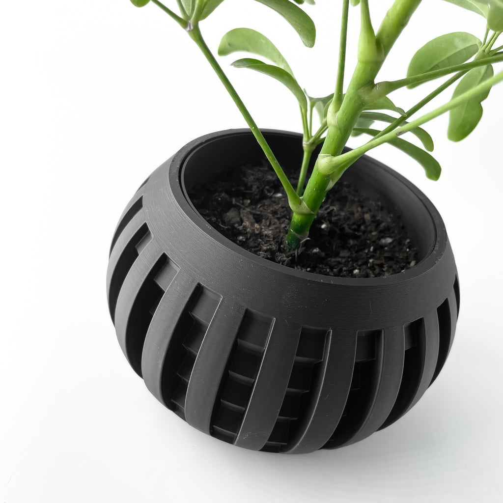 The Amada Planter Pot