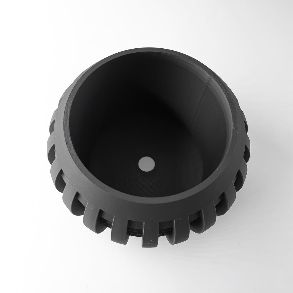 The Amada Planter Pot