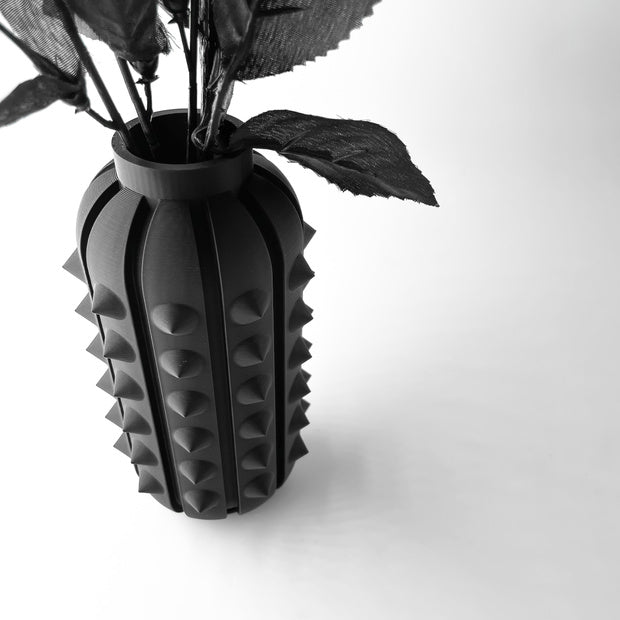 The Nori Vase