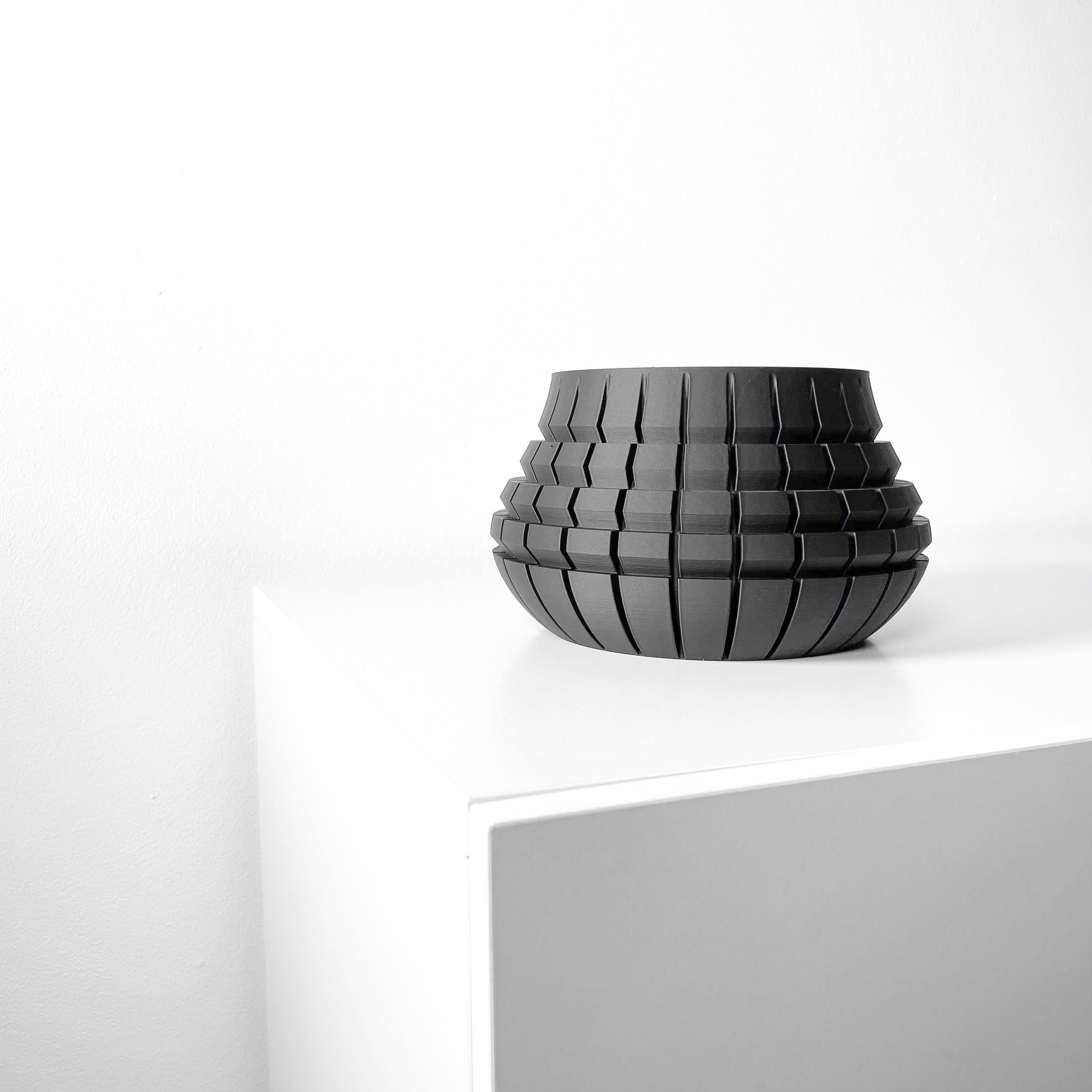 Ivane Planter