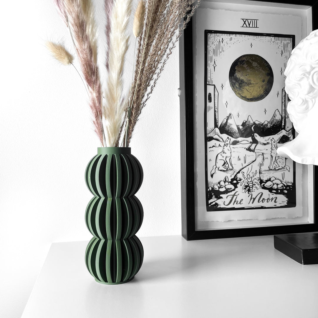 The Alura Vase