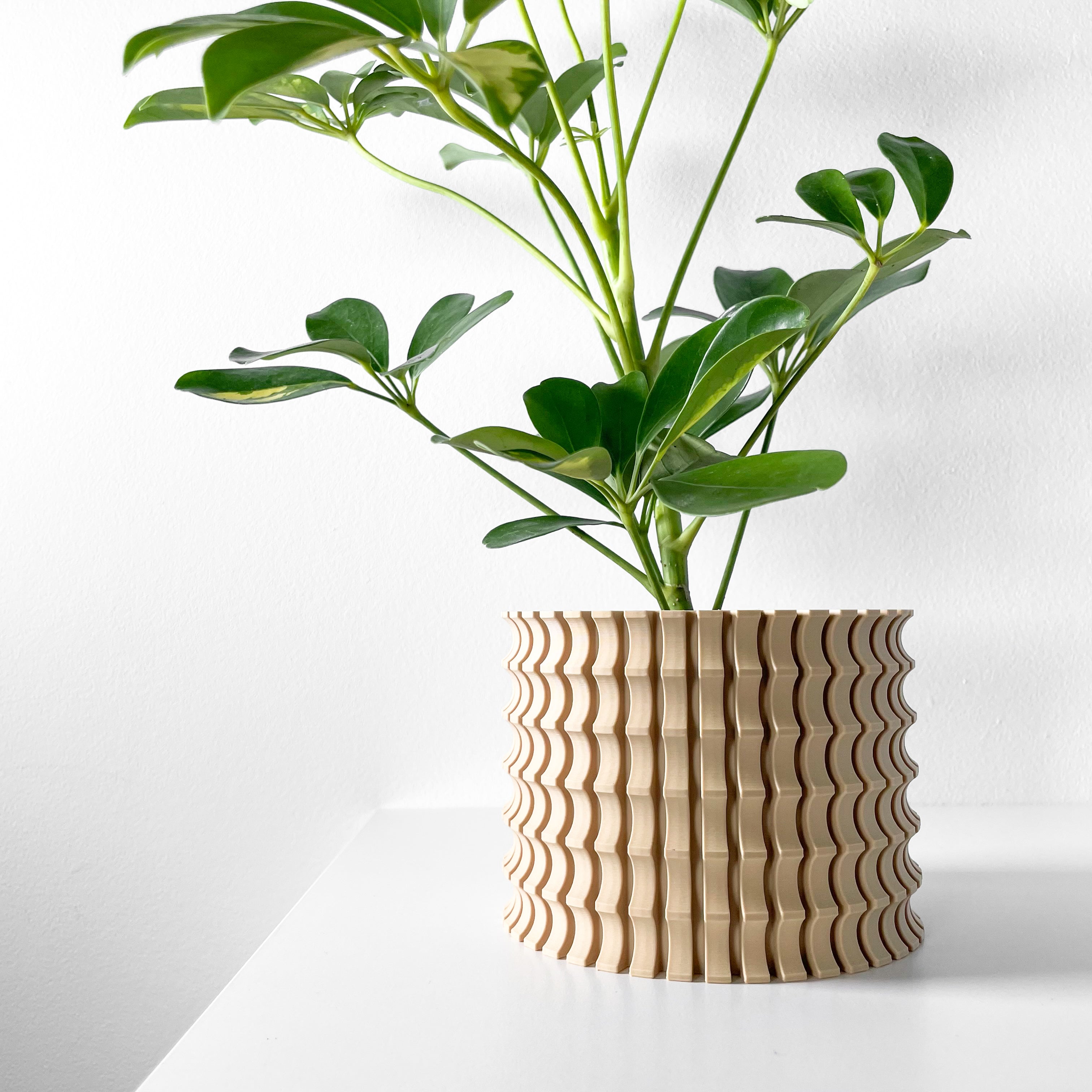 Tulam Vase