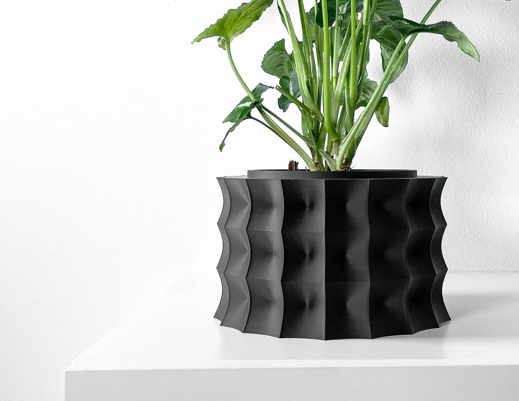 Kivern Planter