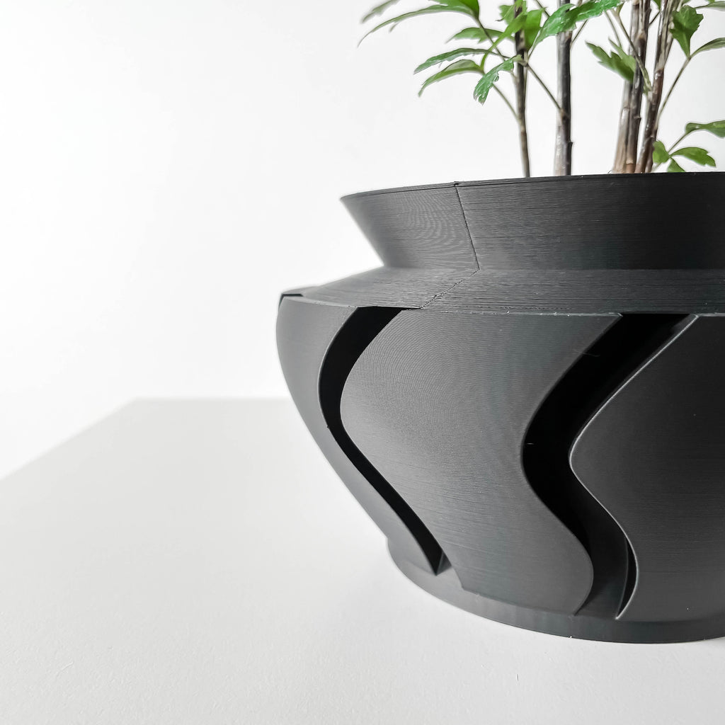 Inero Planter