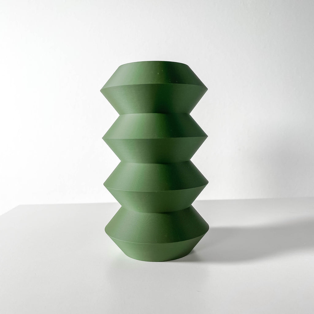 Huso Vase
