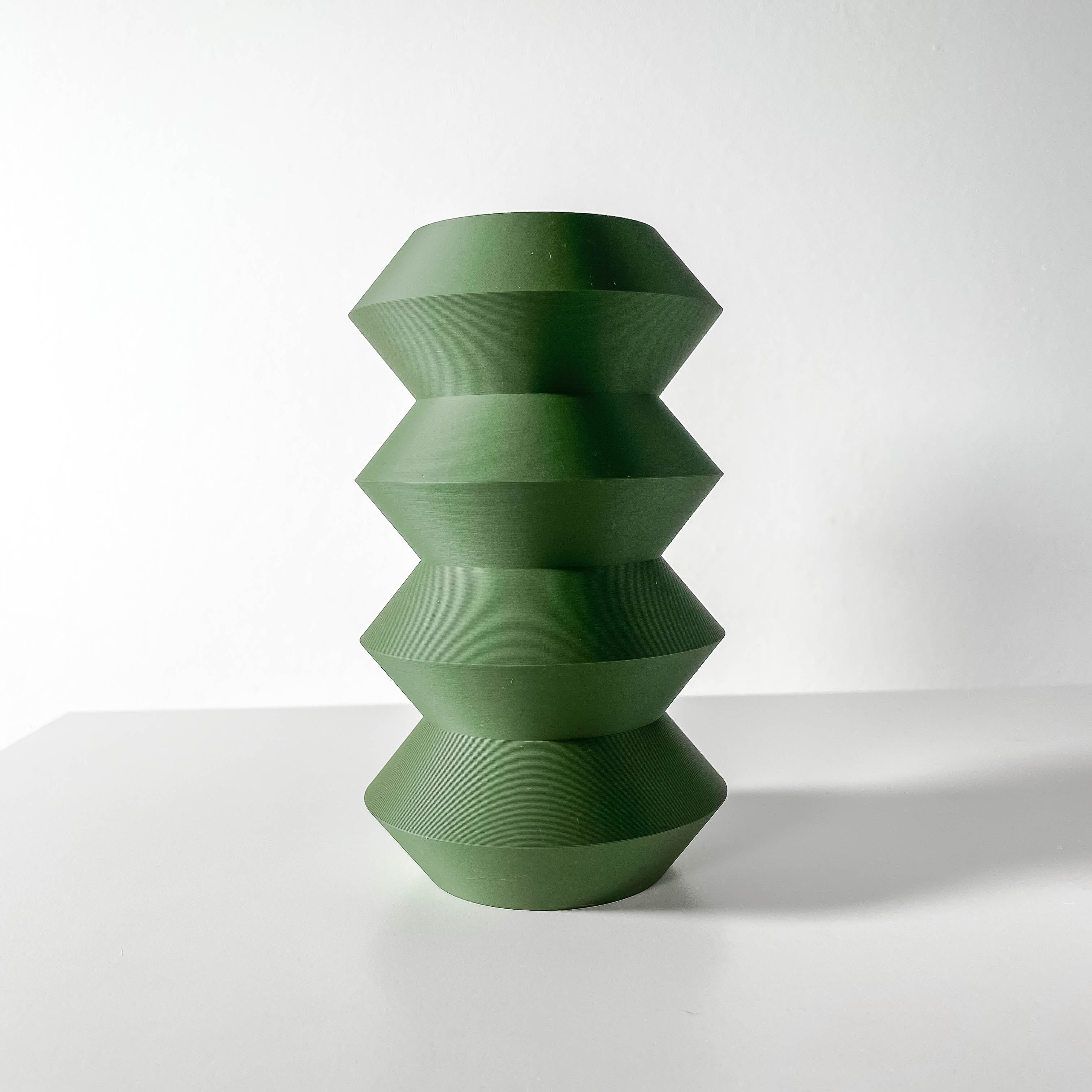 Huso Vase