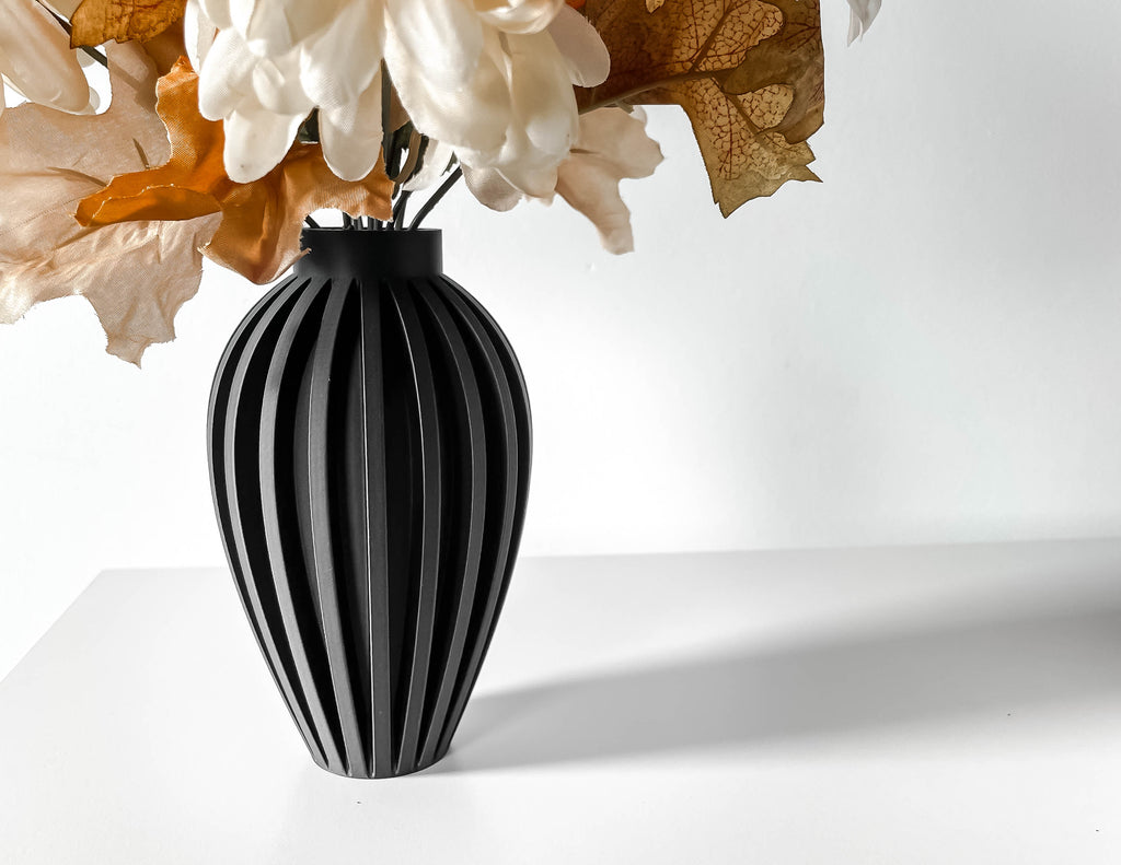 Busen Vase