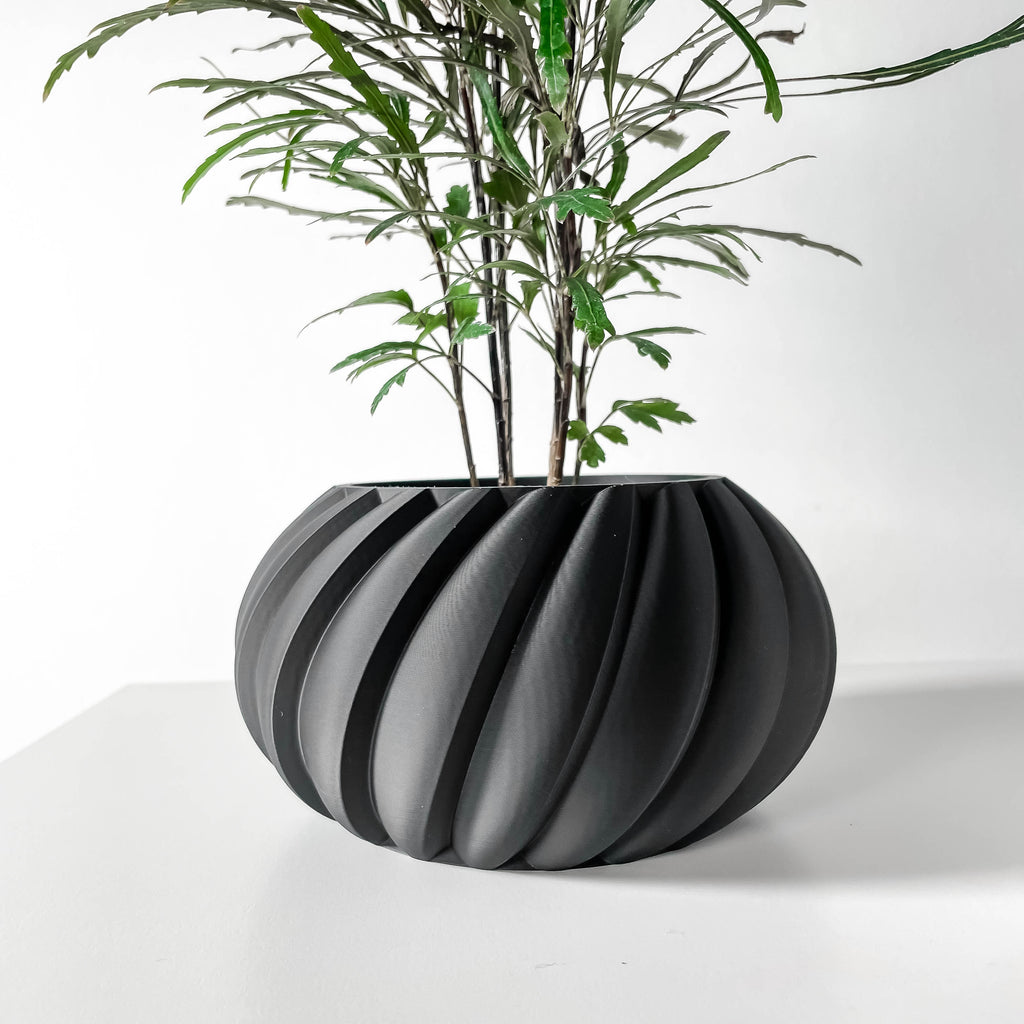The Oro Planter Pot