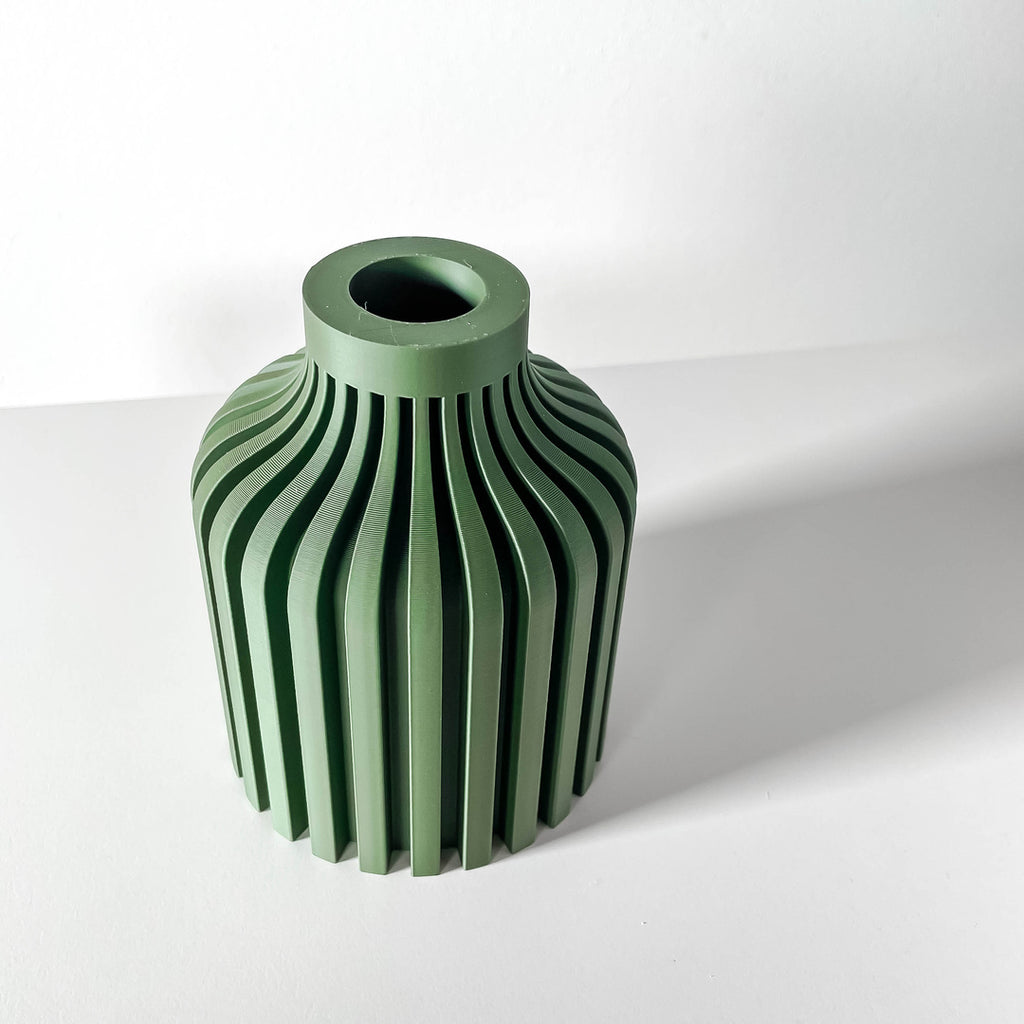 Alik Short Vase