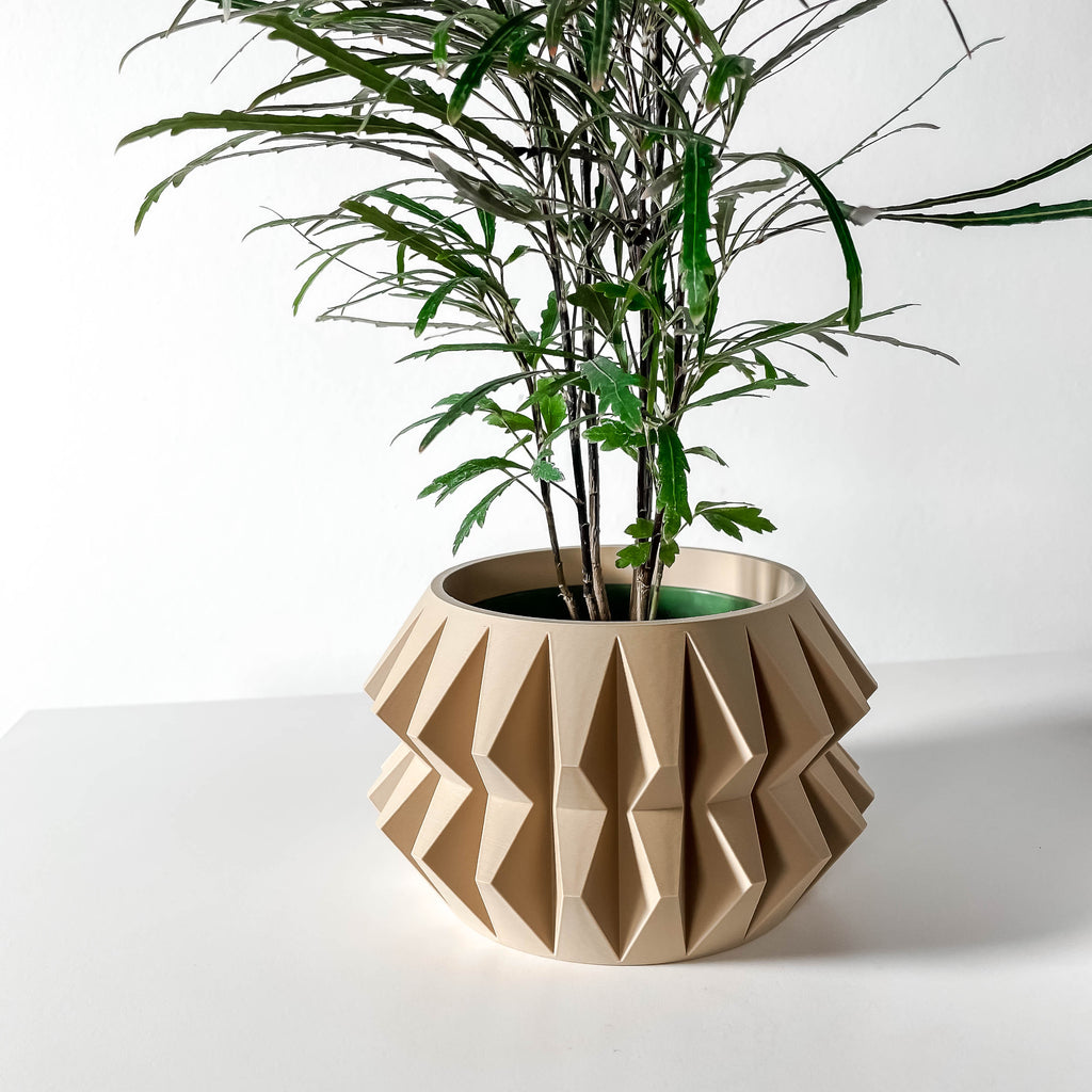 Almin Planter Pot