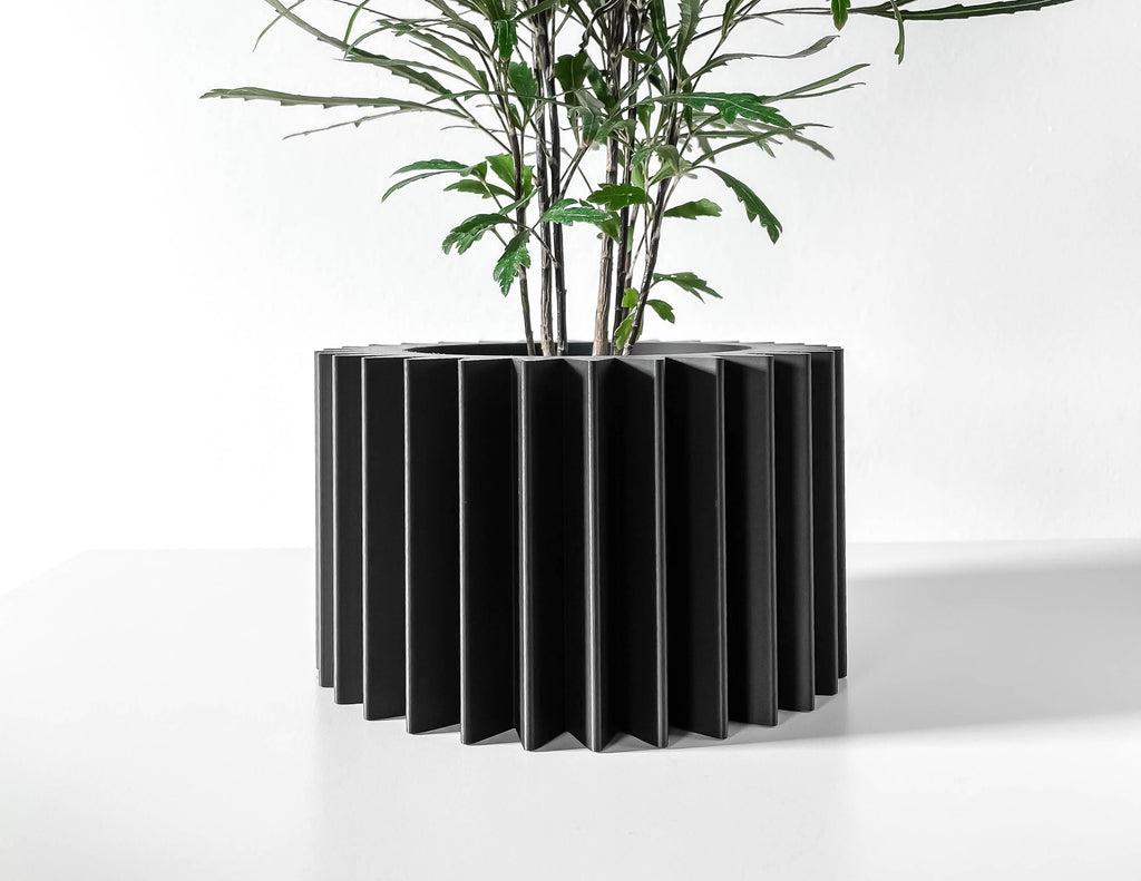 Tuno Planter Pot