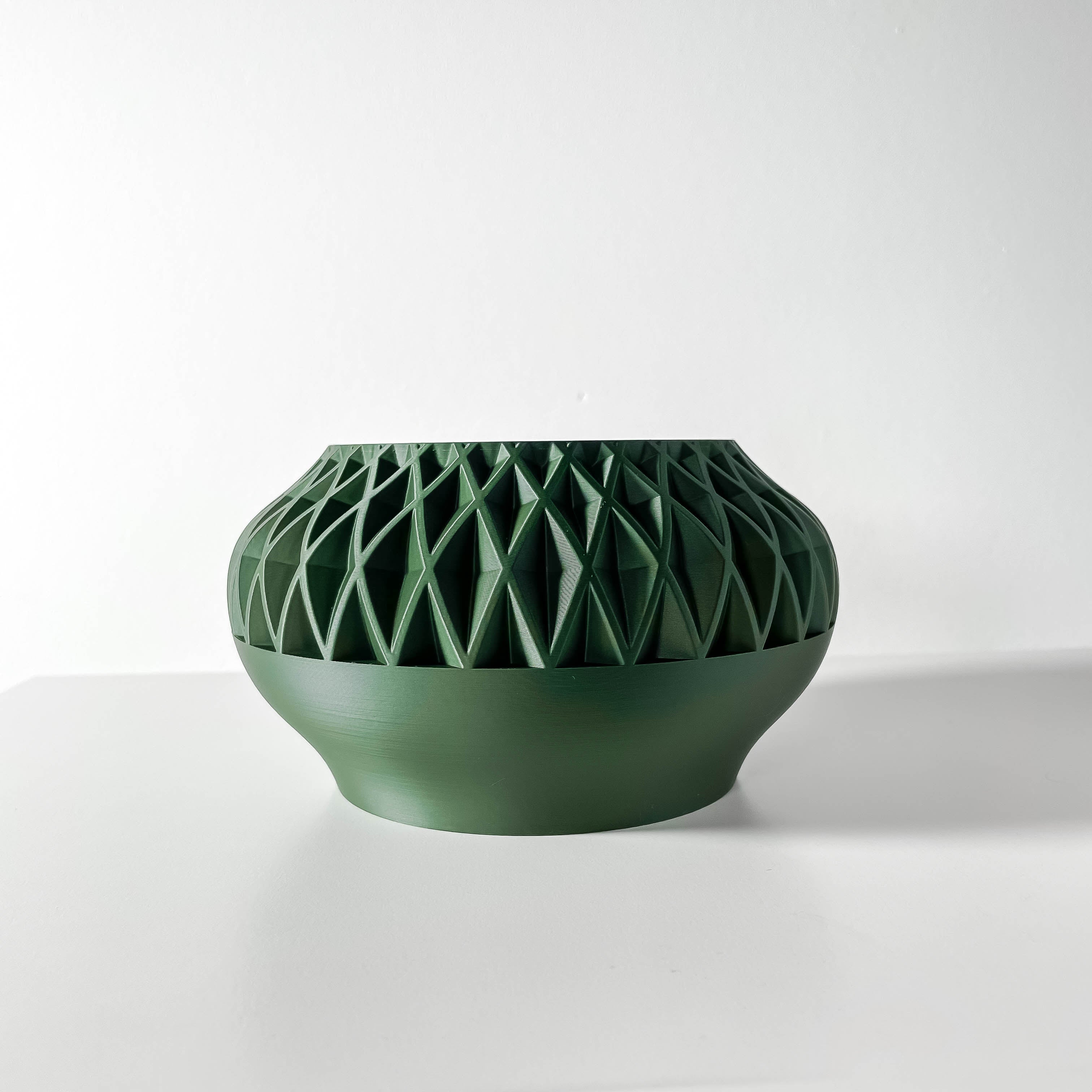 Ersos Planter Pot