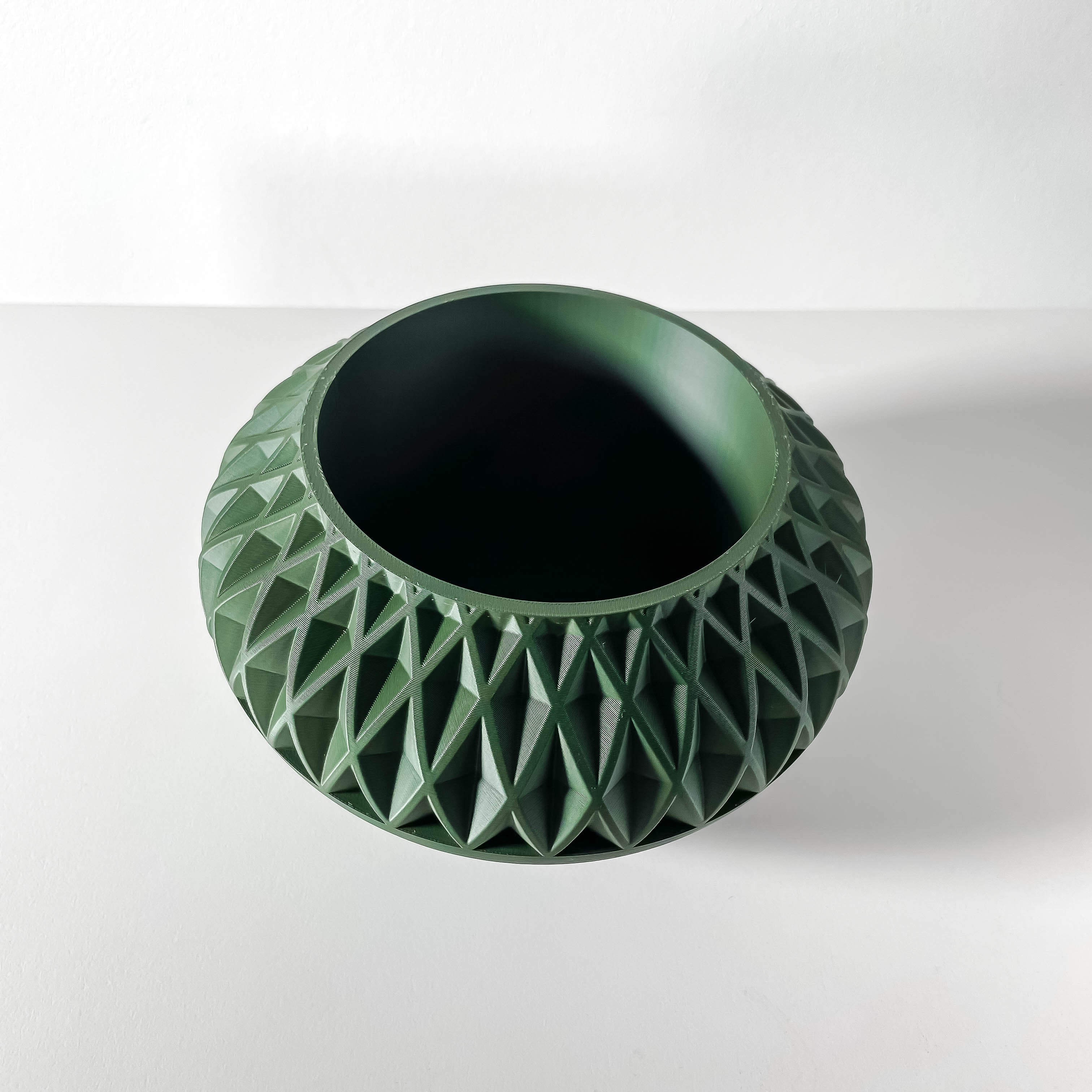 Ersos Planter Pot