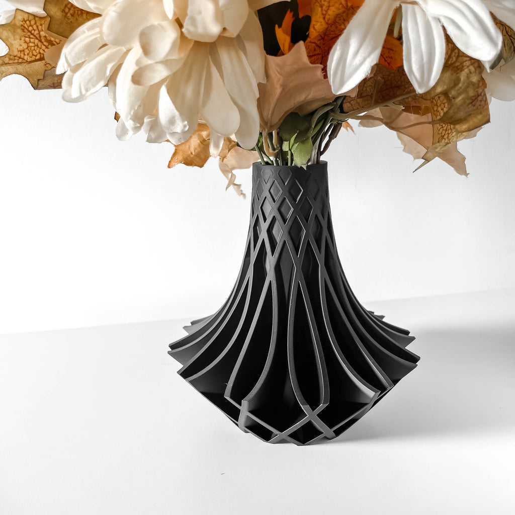 Kiva Vase