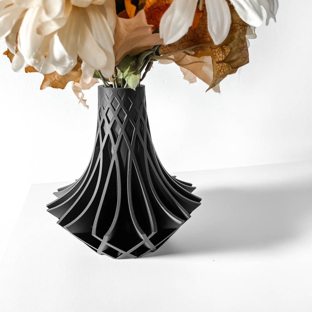 Kiva Vase