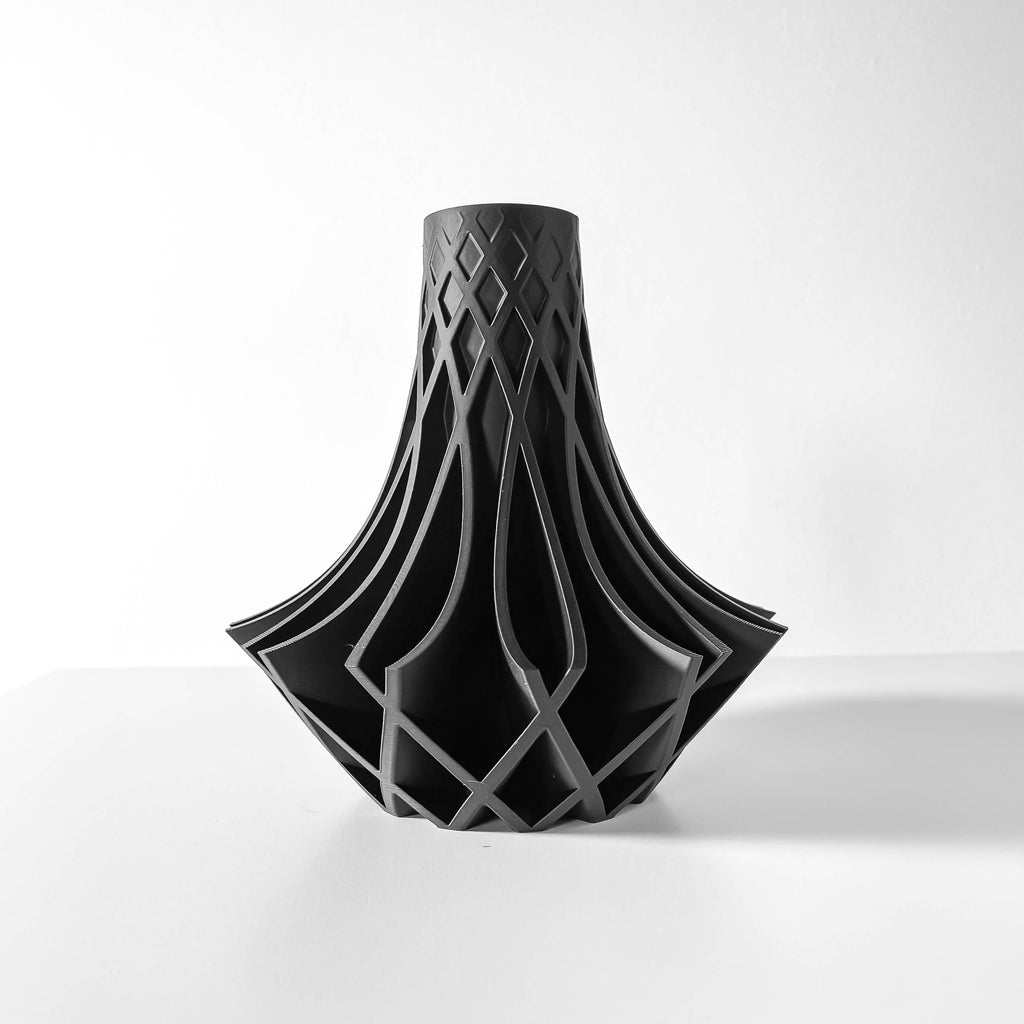 Kiva Vase