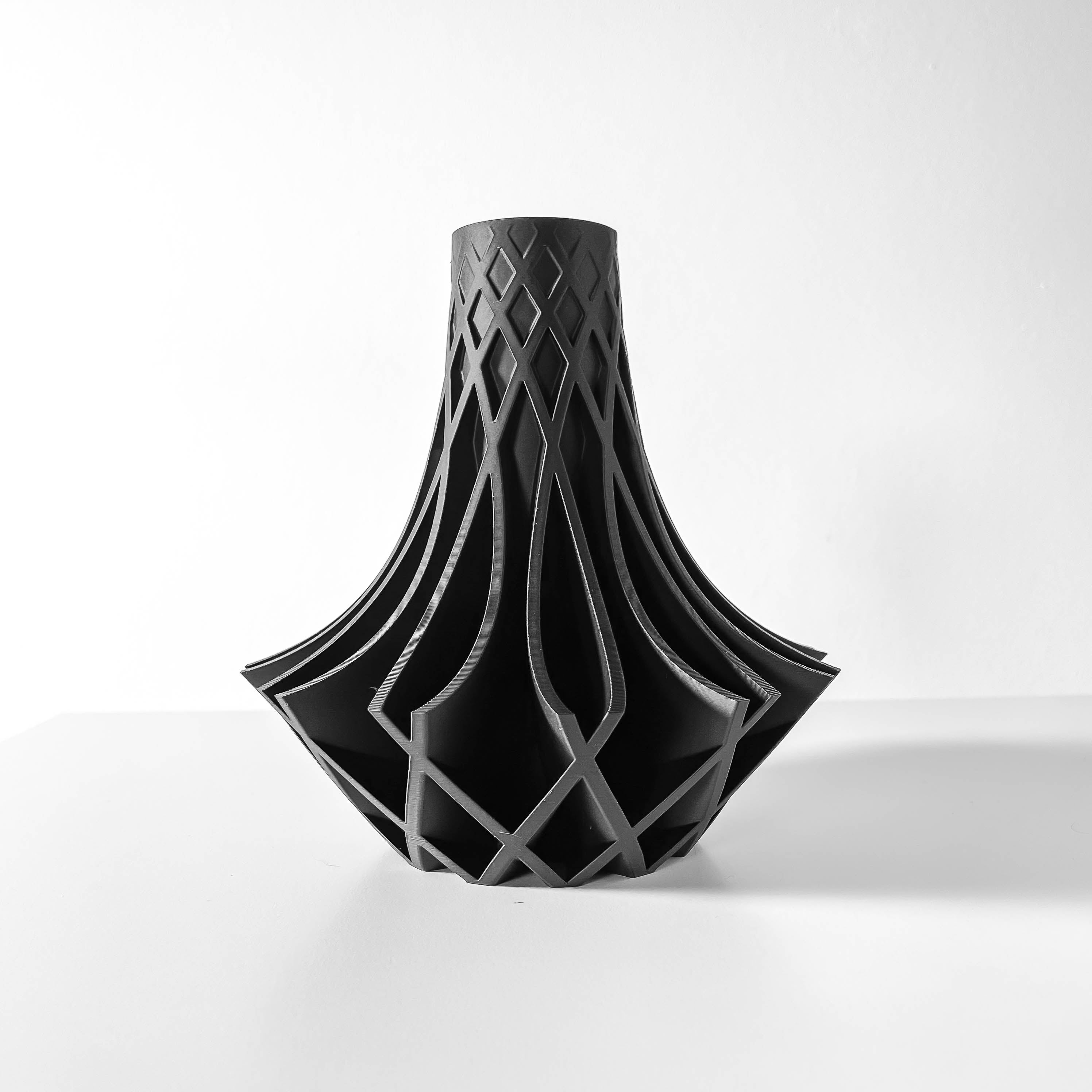 Kiva Vase