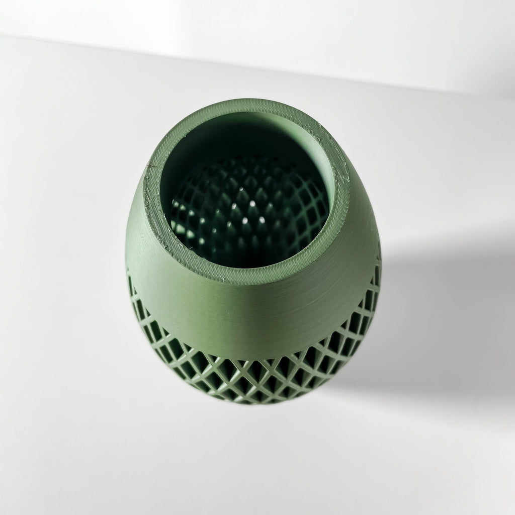 Xero Vase