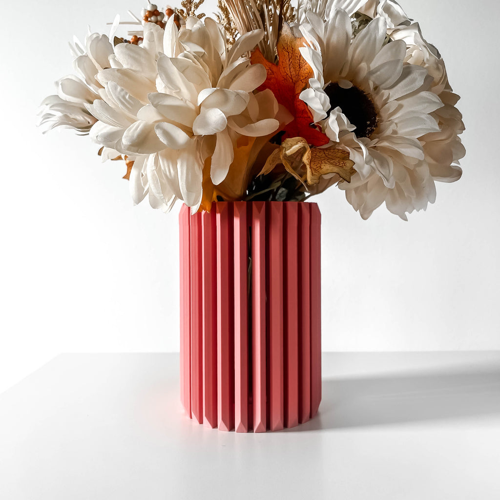 Teris Vase