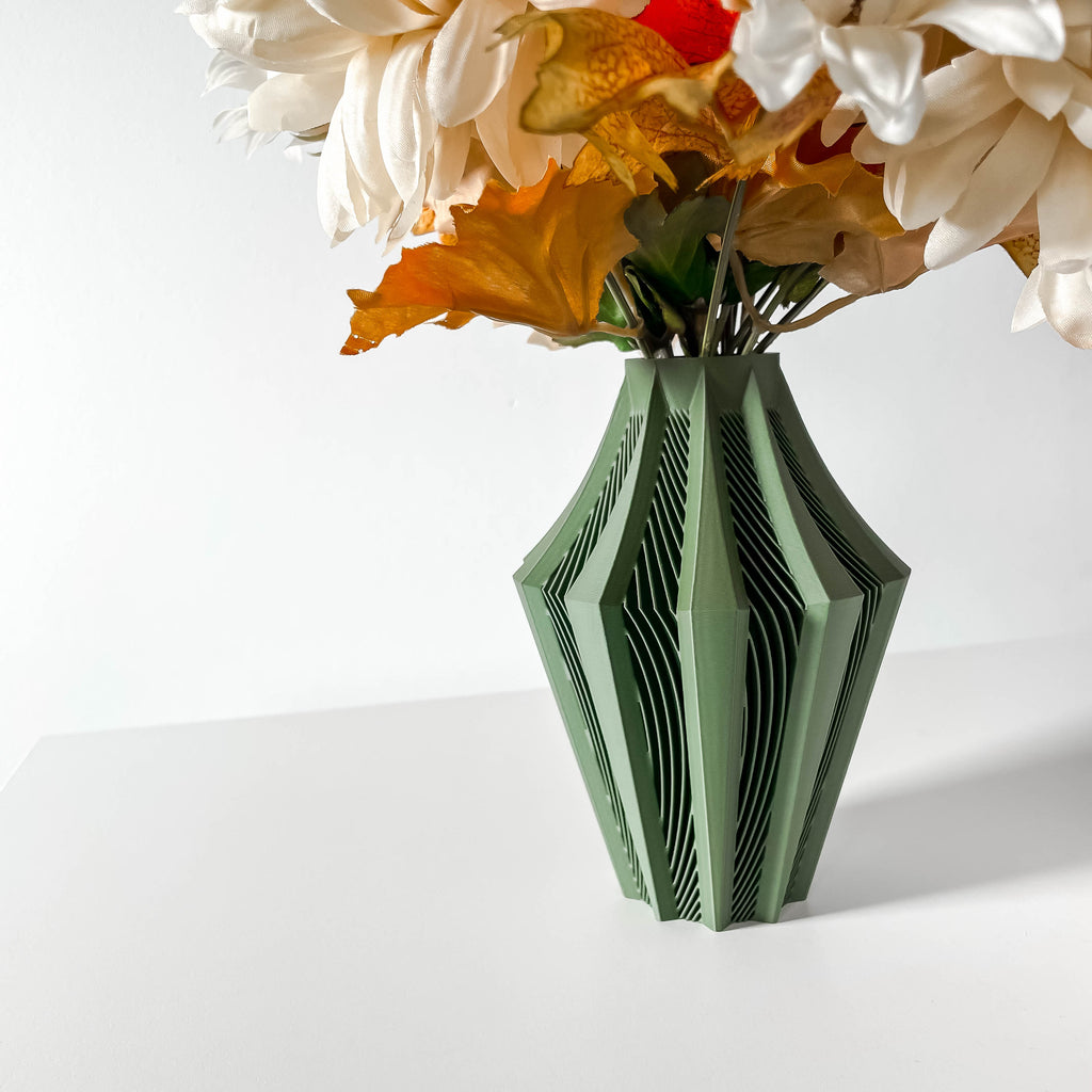 Walo Vase