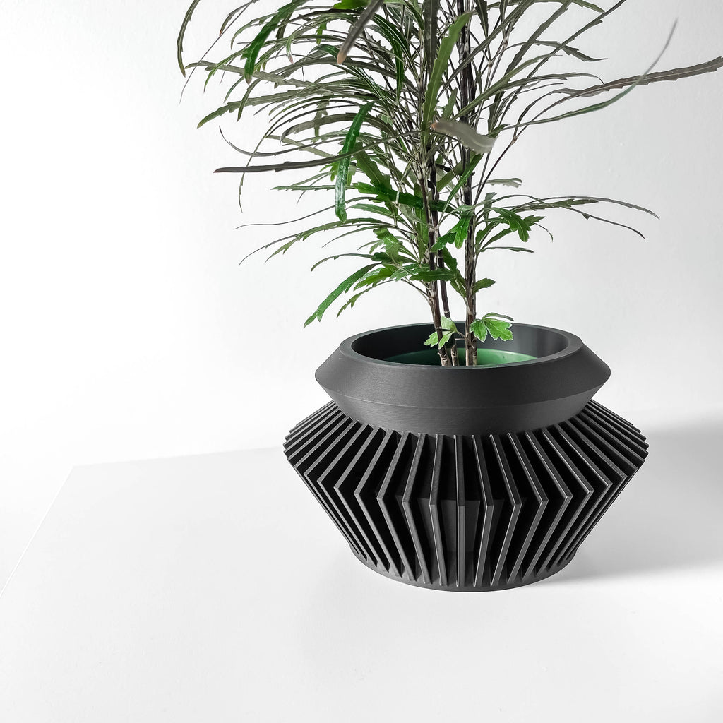 Quano Planter Pot