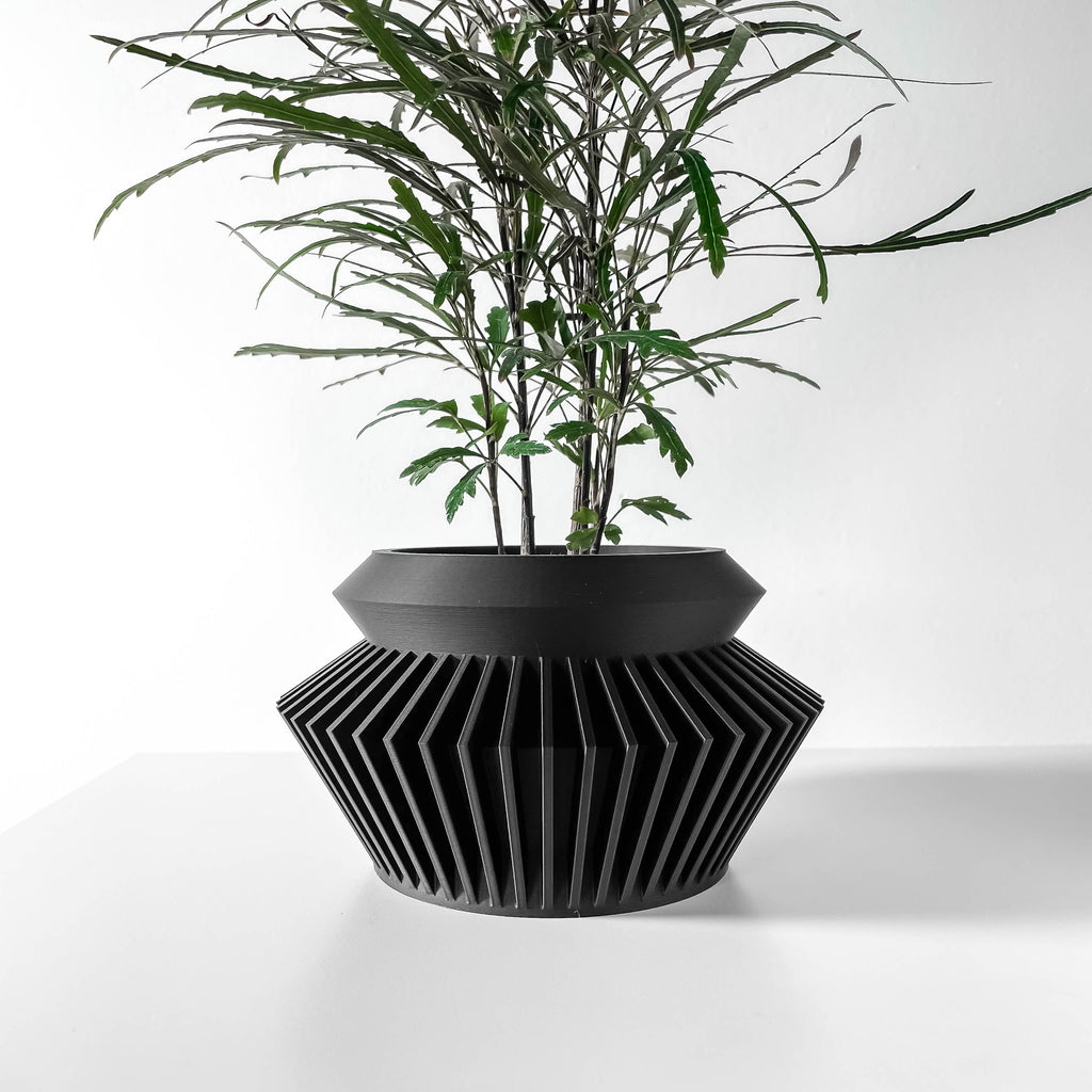 Quano Planter Pot