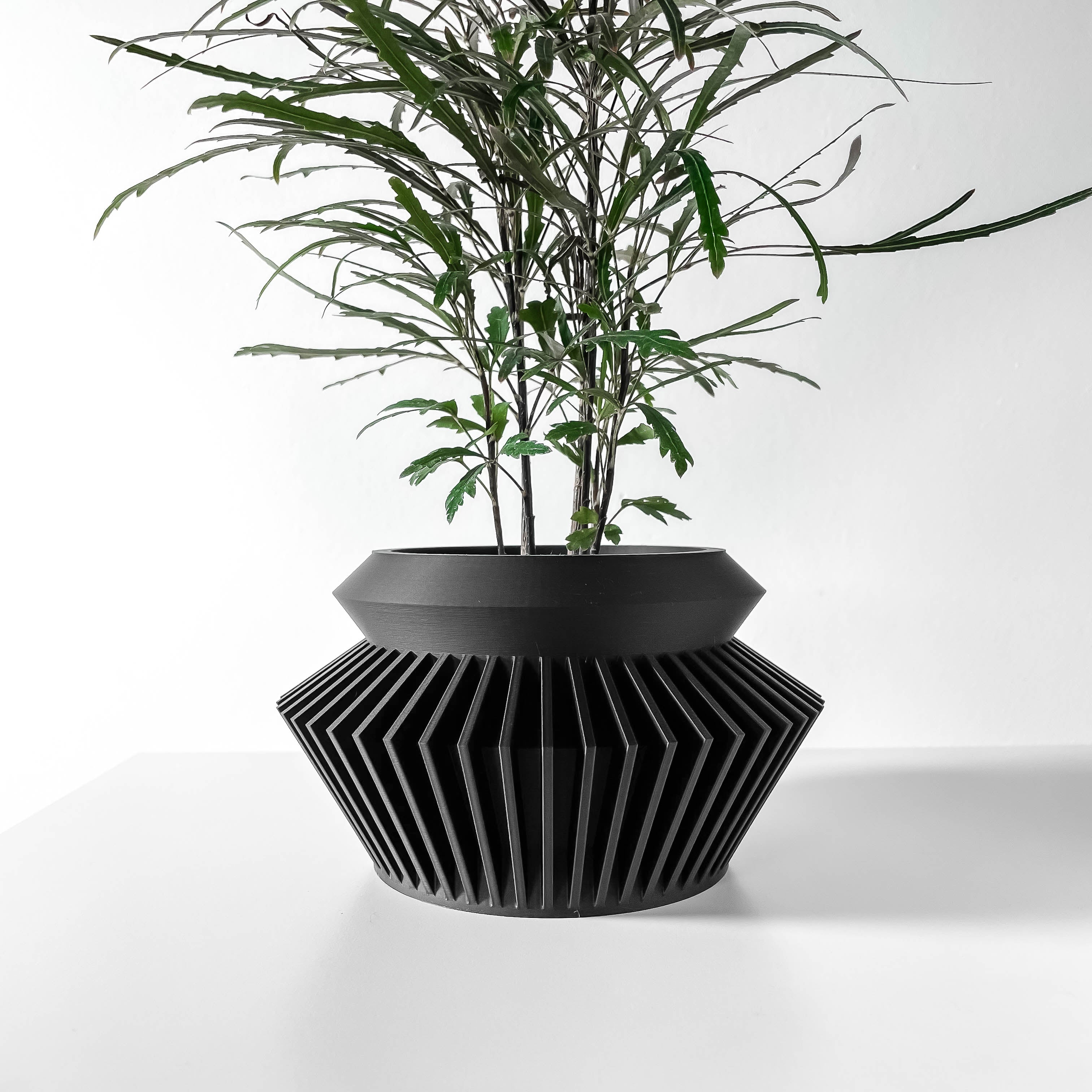 Quano Planter Pot