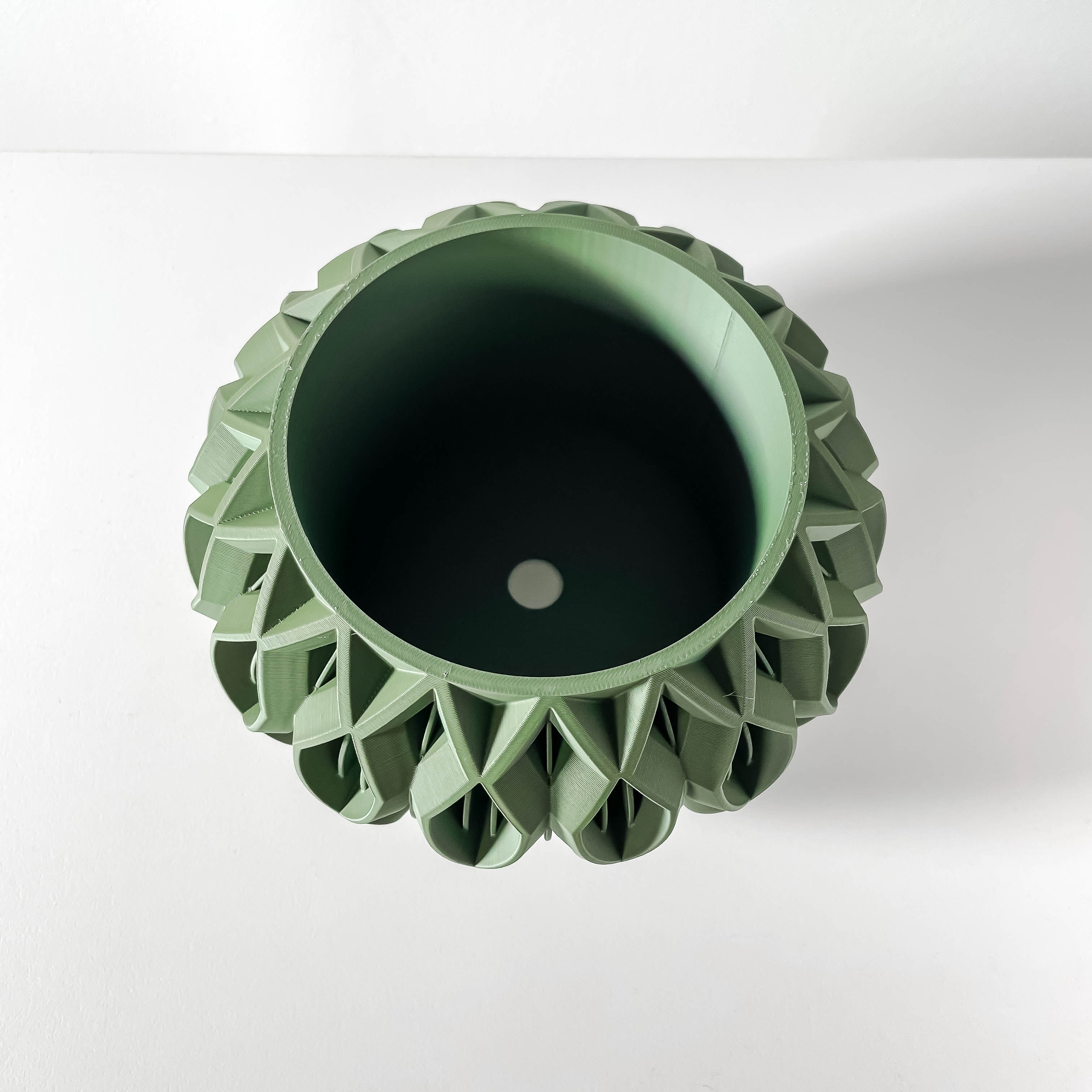 Octa Planter Pot