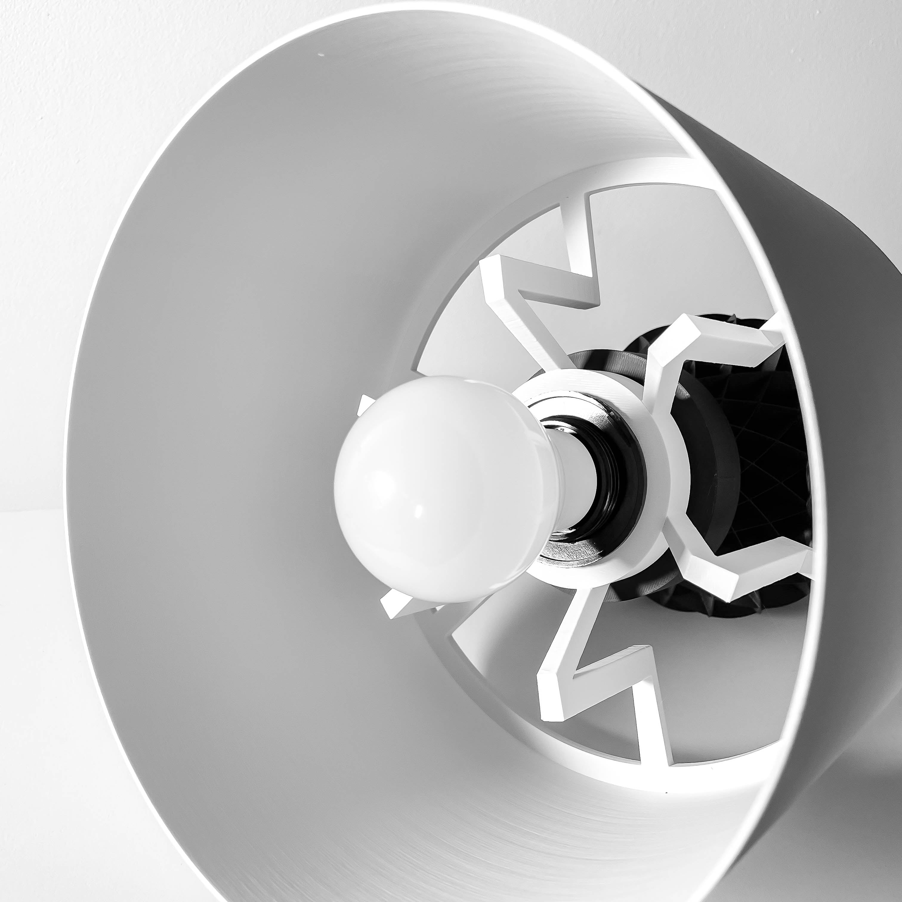 The Konio Lamp