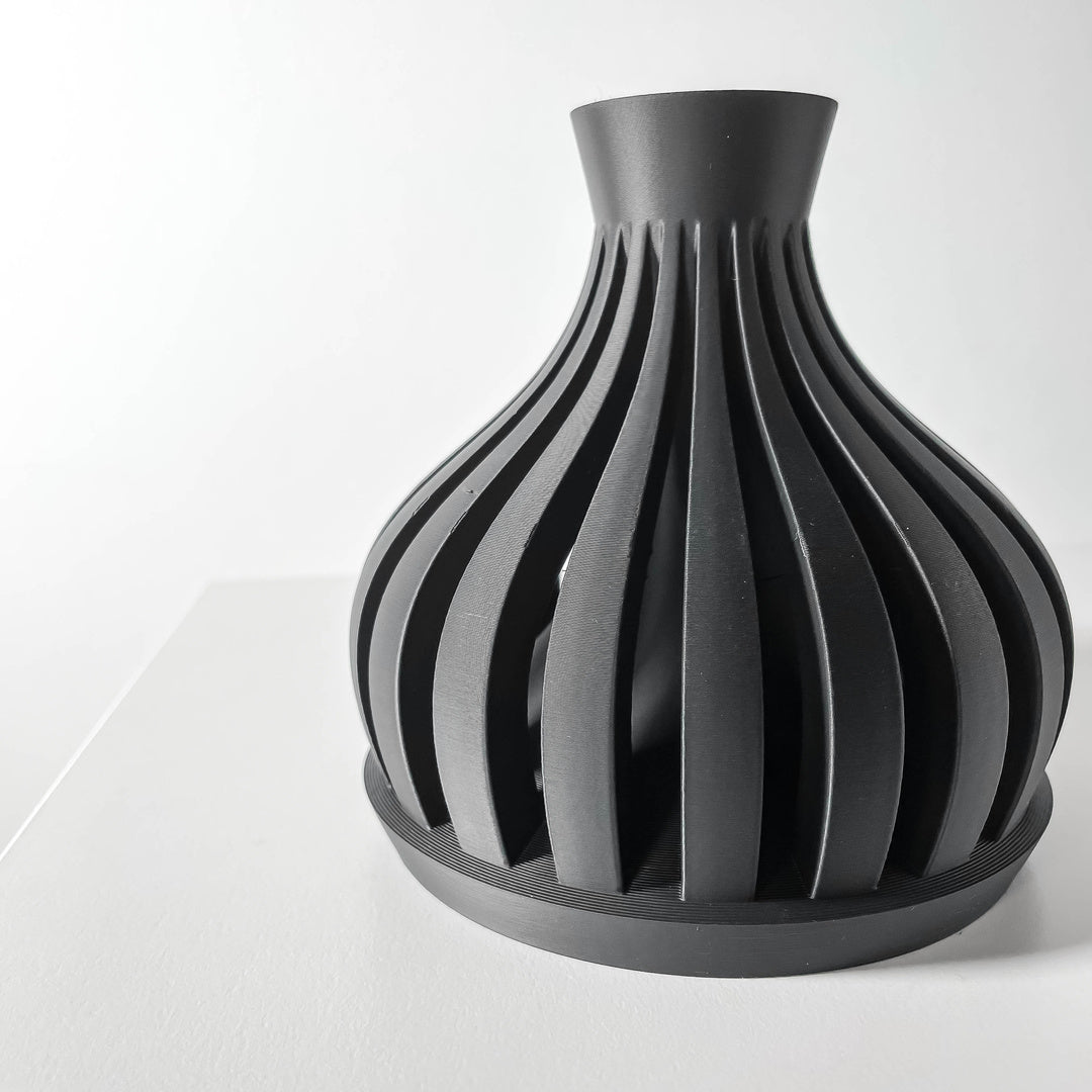 Lumi Short Vase