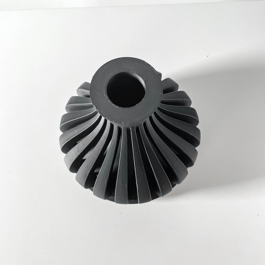 Lumi Short Vase