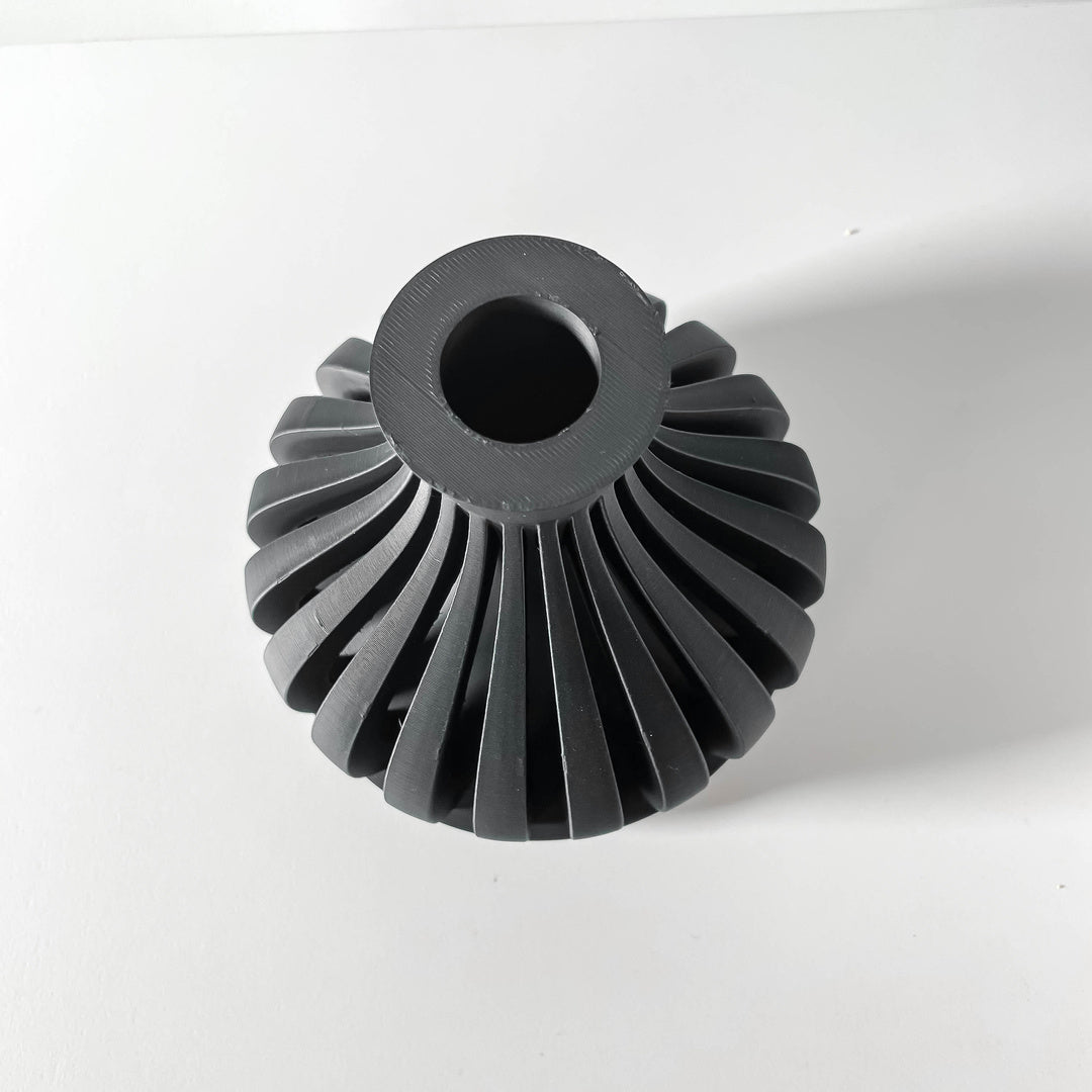 Lumi Short Vase