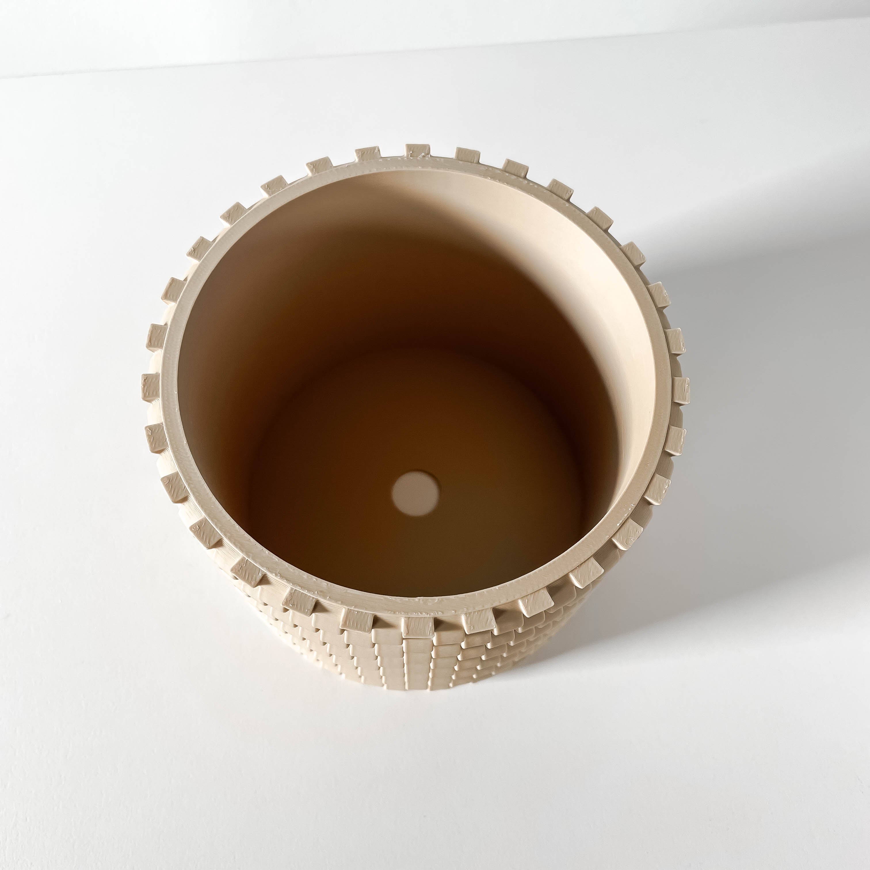 Cheo Planter Pot