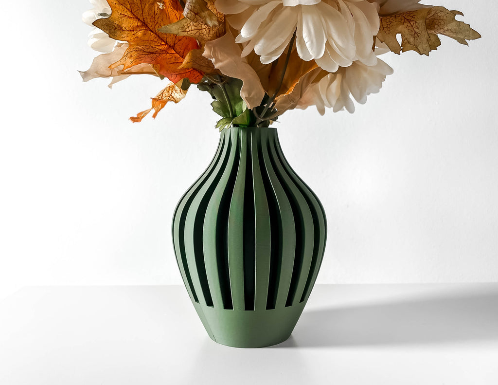 Leri Vase