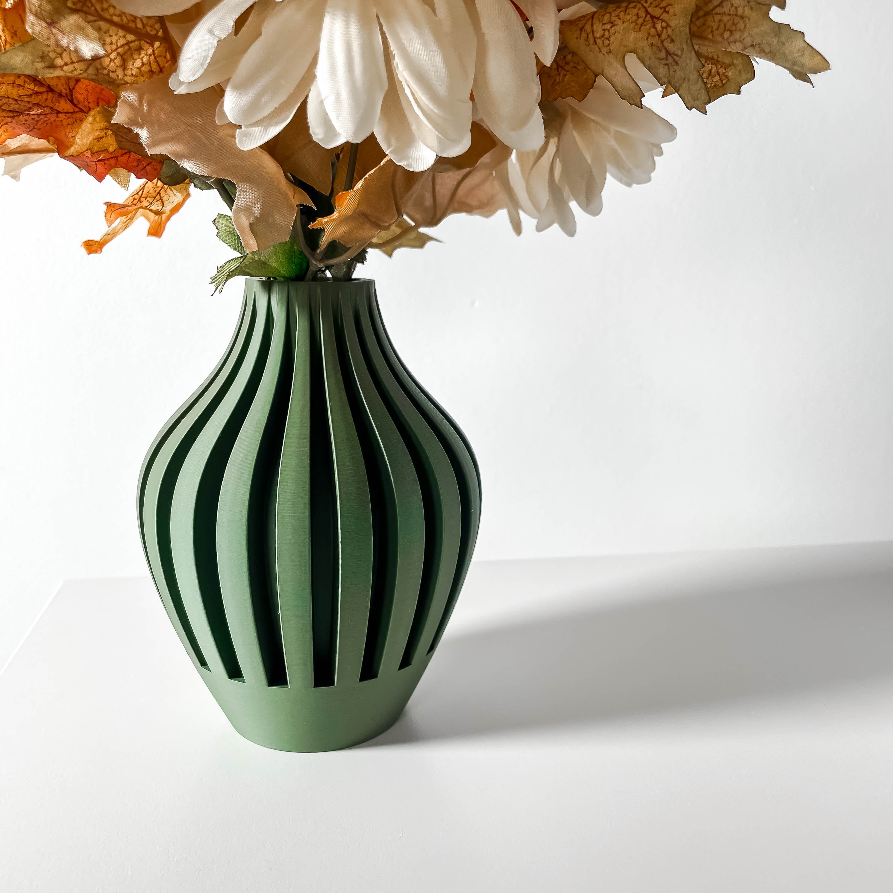 Leri Vase