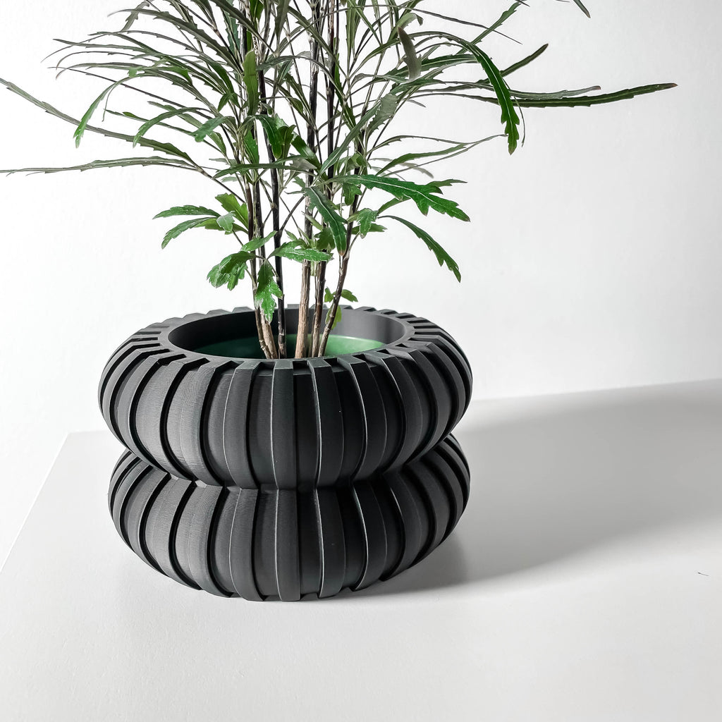 Wali Planter Pot