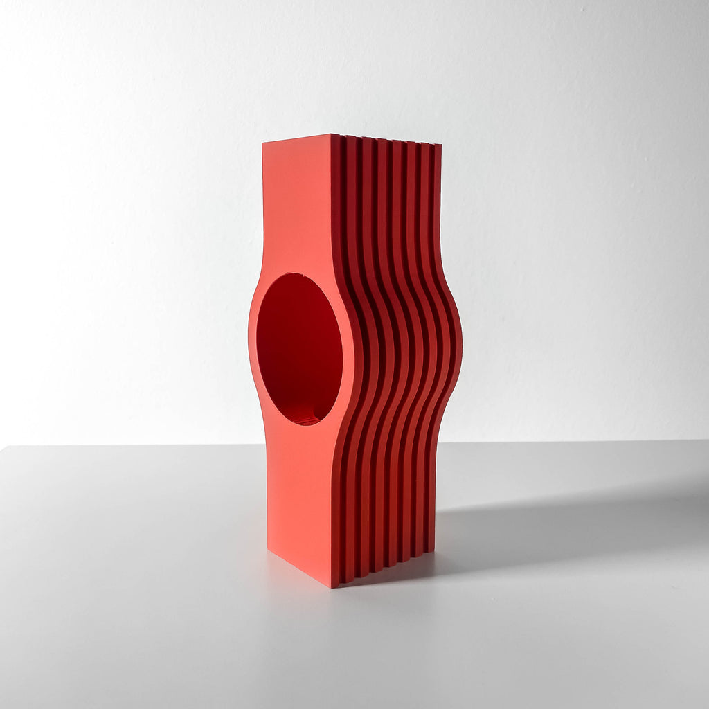 Nallo Vase