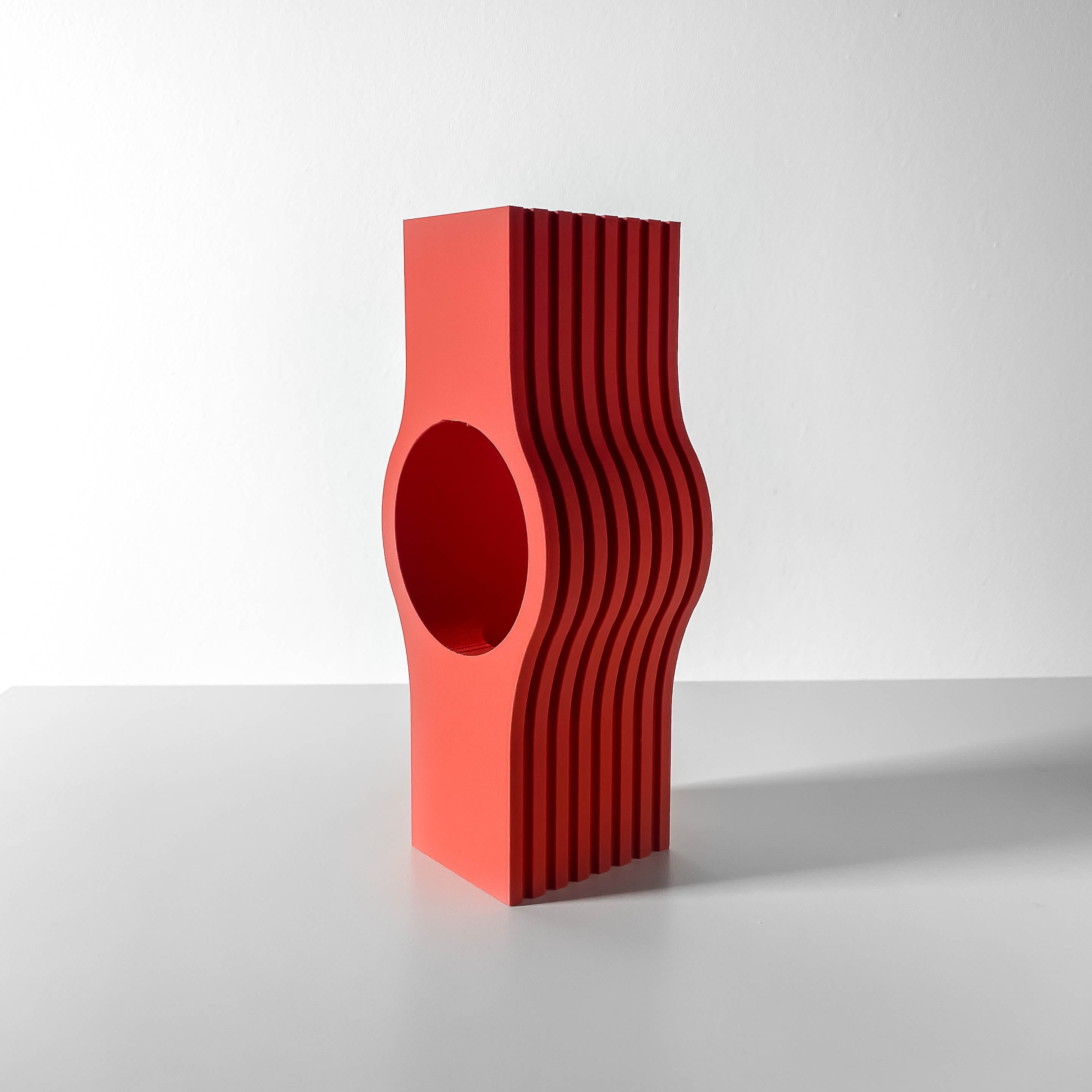 Nallo Vase