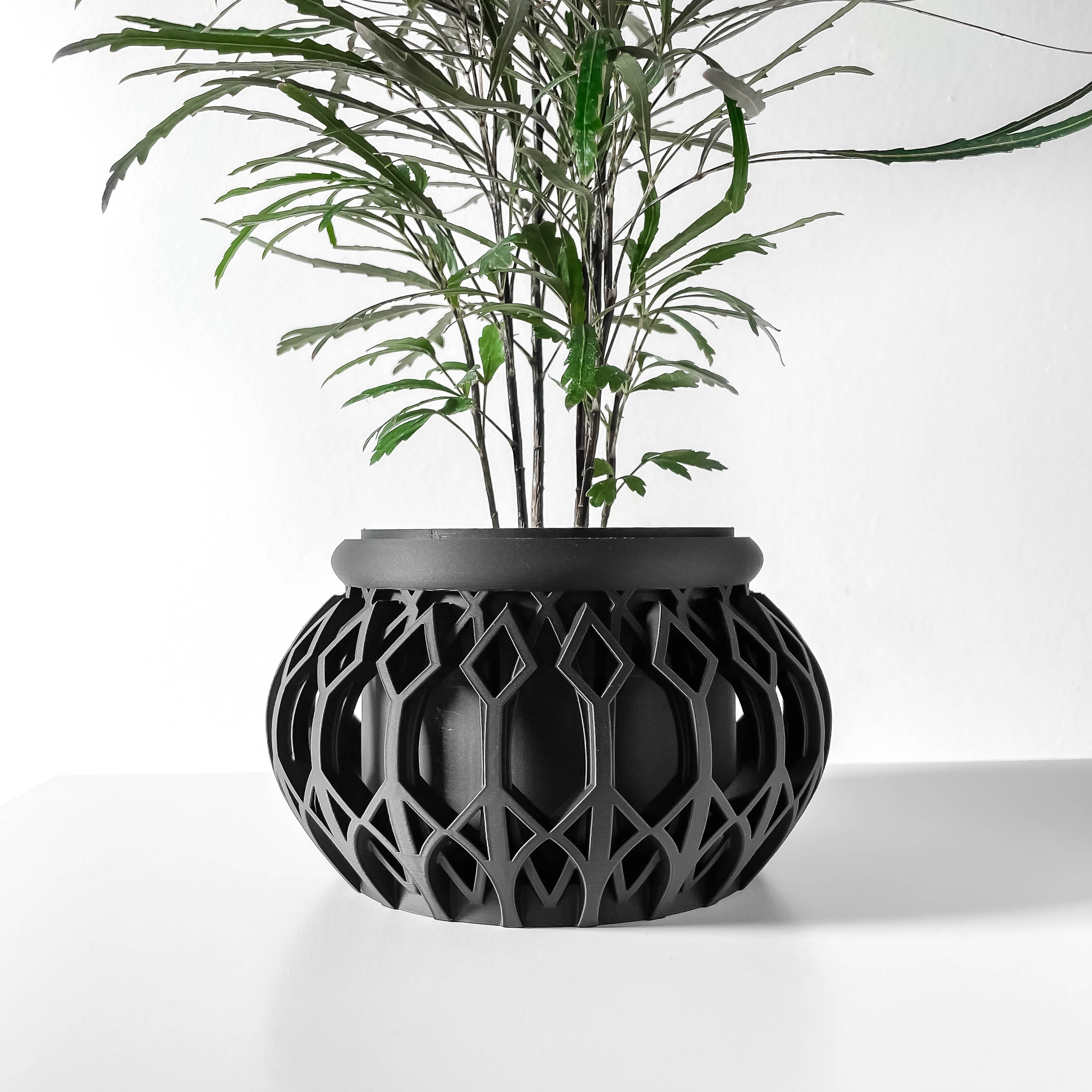 Vyre Planter Pot